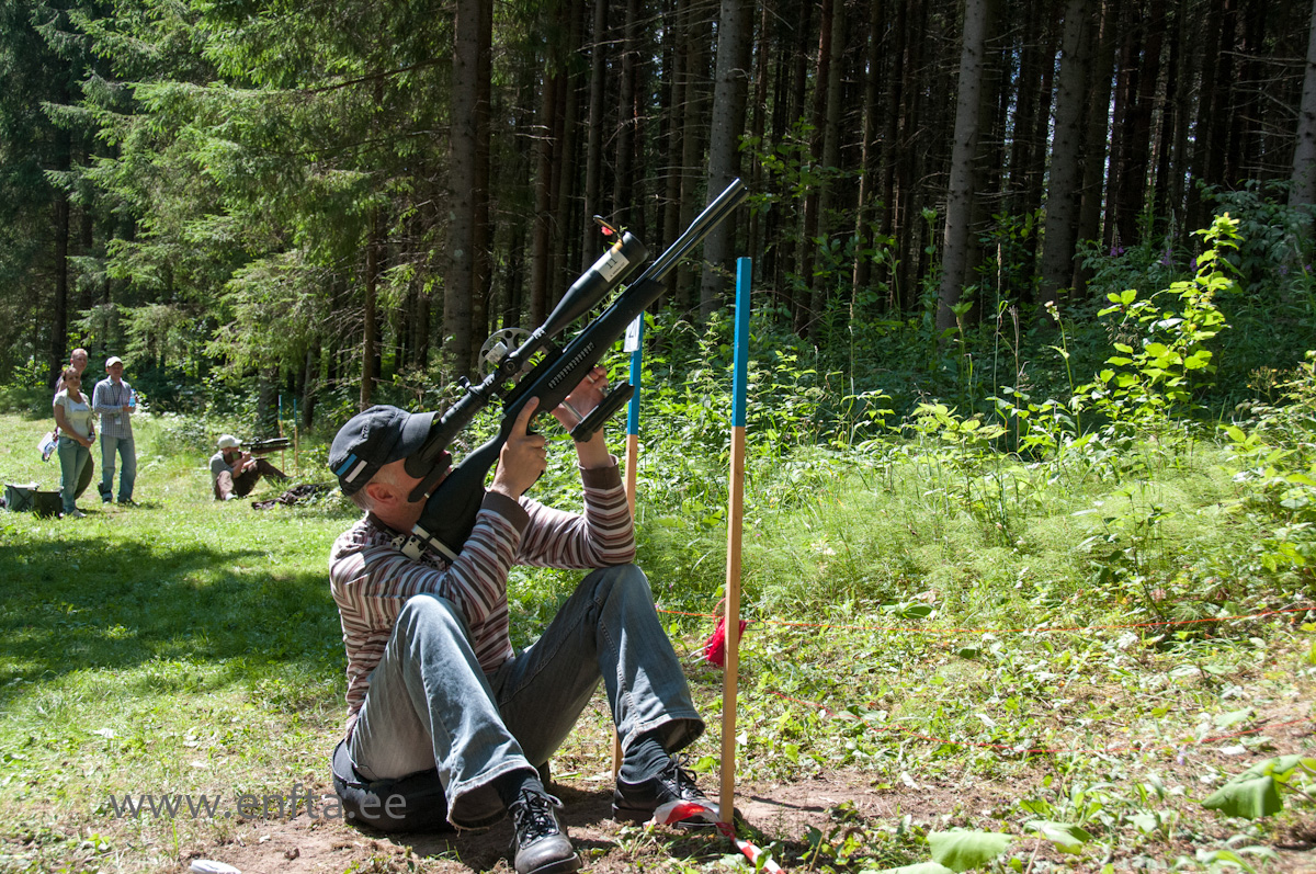 Andres Mikfelt EE, Weihrauch HW 97 KT, Hawke SideWinder 8-32x56